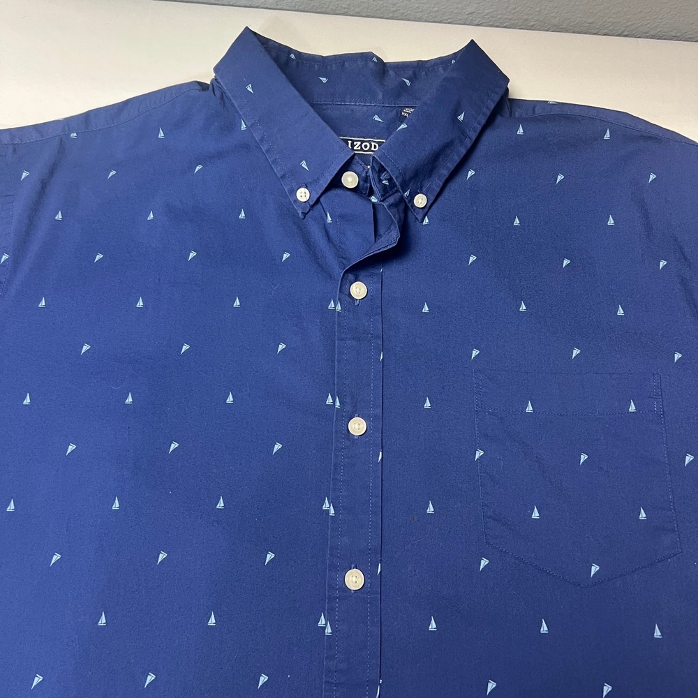 IZOD Mens XXL Short Sleeve Button Down Shirt‎ Sailboat Print Stretch Poplin